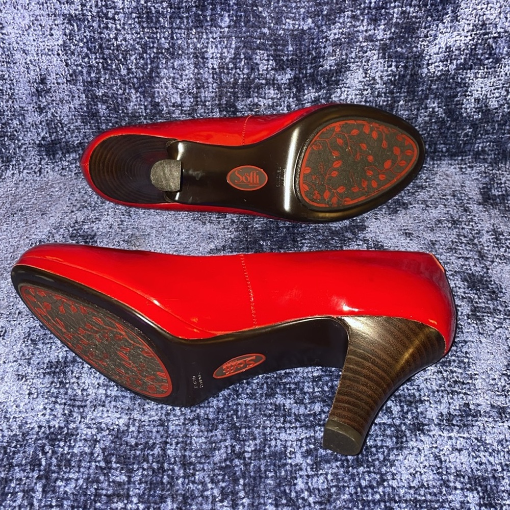 Vintage Söfft Women's Red Pumps.  Size 7.5M - Picture 4 of 7